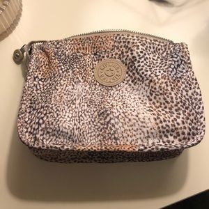 Kipling makeup/toiletry bag